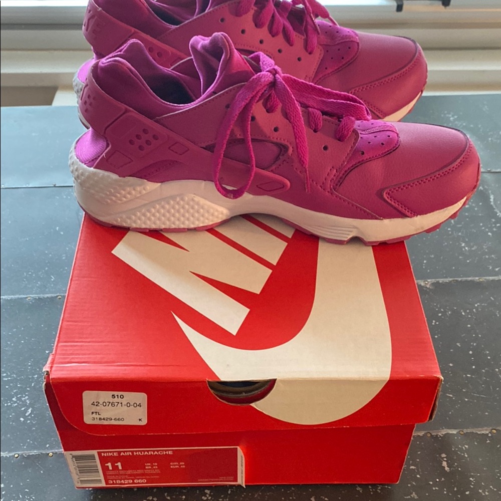 Nike Men's Athletic Shoes in Bright Pink - Picture 6 of 6